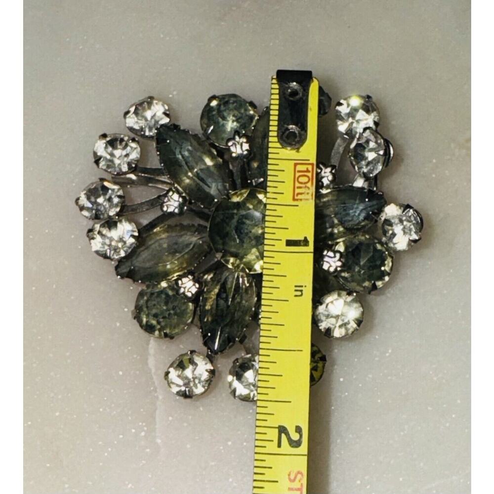 Vintage Rhinestone Brooch Pin - Picture 5 of 5
